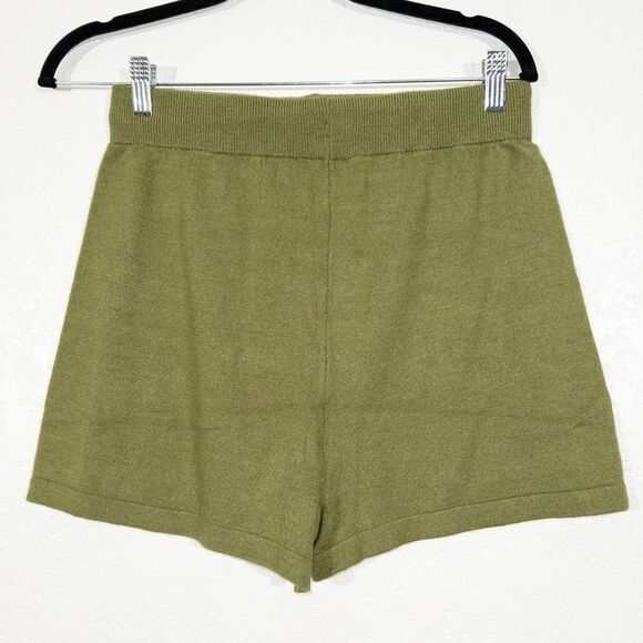 New Double Zero Green Collared Top and Shorts Lounge Set Size Small - Picture 9 of 10